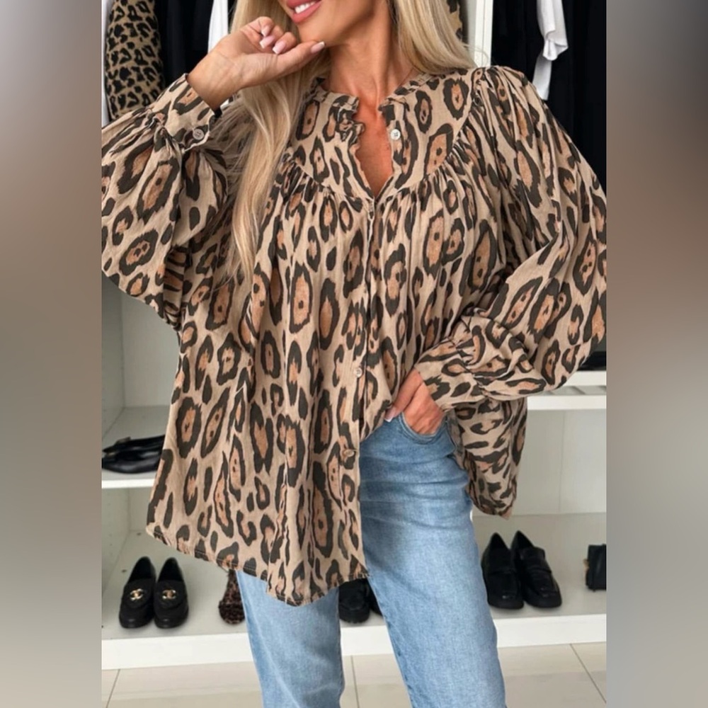 Oversized leopard-print balloon-sleeve blouse 100% polyester women’s size small